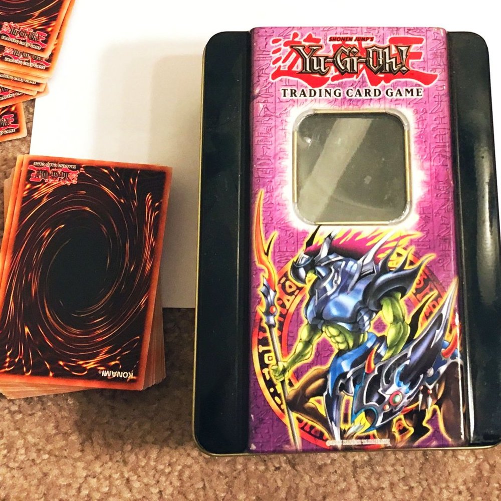 VINTAGE ~ YuGiOh Cards *rare* Purple Tin + 150 Cards Konami Trading Card Game